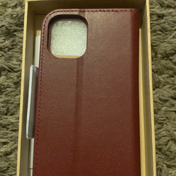 FYY PHONE CASE - Picture 2 of 5